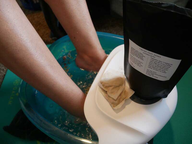 Tibetan Herbal Foot Soaks in Foot Bath 2